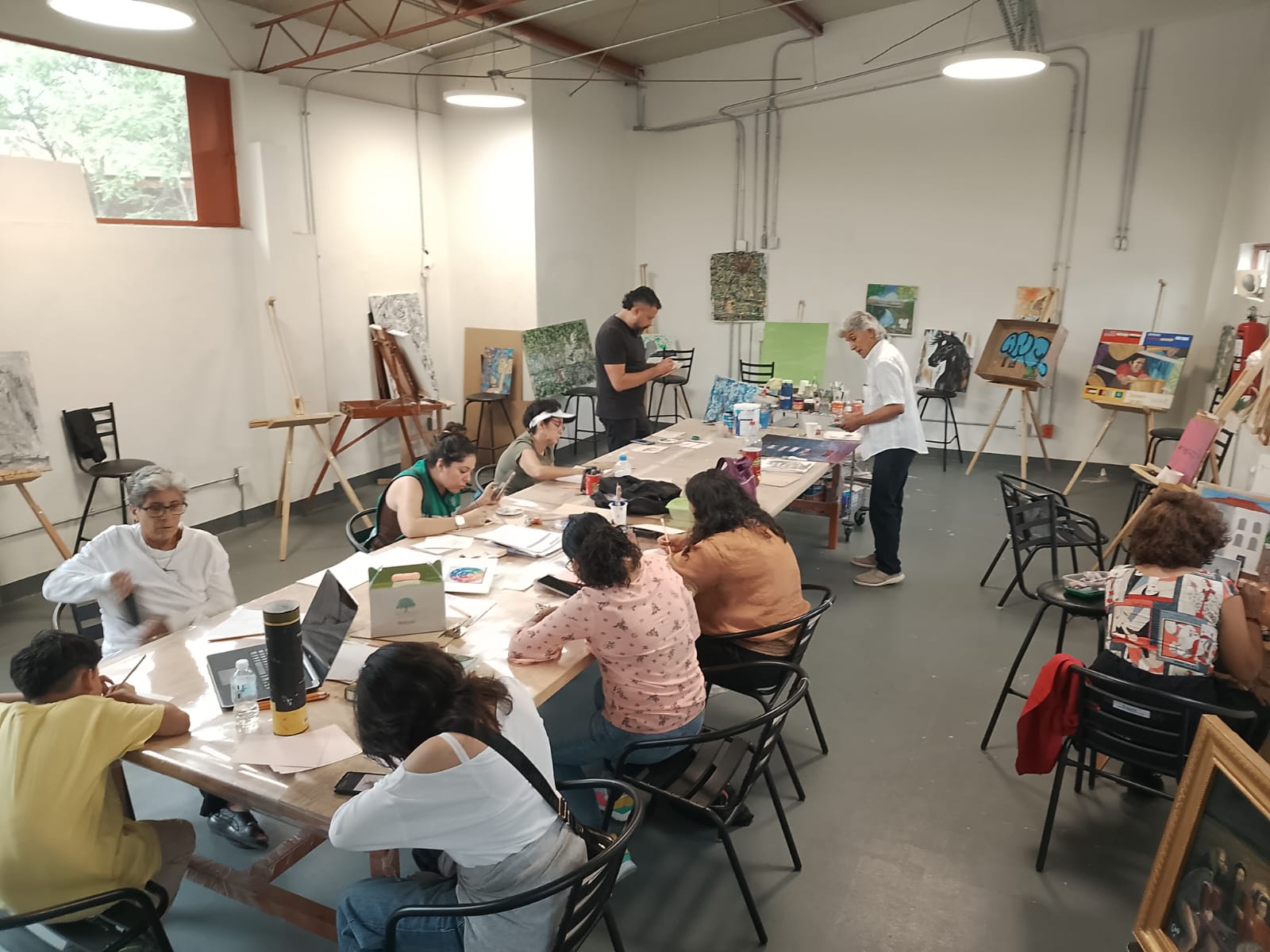 Actividad Cultural Comunitaria: Convite Cultural de pintura y artes plásticas